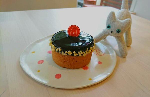 Glocke Bakery手做甜點工作室:Glocke Bakery手做甜點工作室-頭一間甜點店能讓我一訪再訪 吃的不只是美味 更是對甜點的堅持 最近有黃阿瑪的分身大瑪到店喔!!