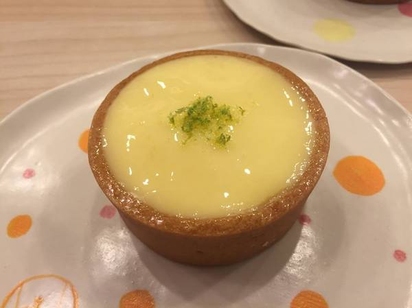 Glocke Bakery手做甜點工作室:Glocke Bakery手做甜點工作室-頭一間甜點店能讓我一訪再訪 吃的不只是美味 更是對甜點的堅持 最近有黃阿瑪的分身大瑪到店喔!!