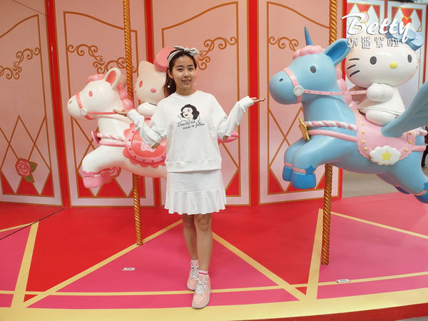 HELLO KITTY GO AROUND!!歡樂嘉年華 (45).jpg
