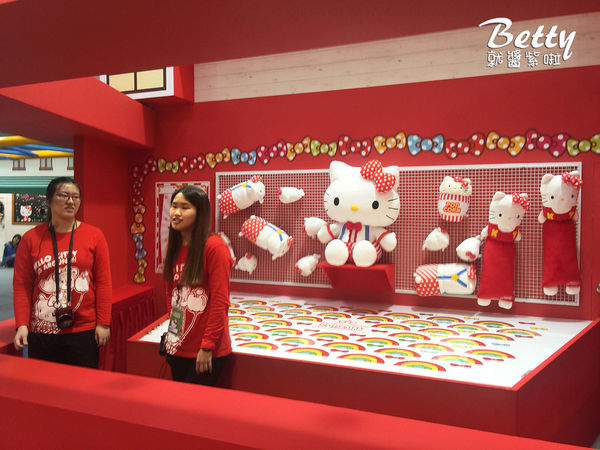 HELLO KITTY GO AROUND!!歡樂嘉年華 (23).jpg