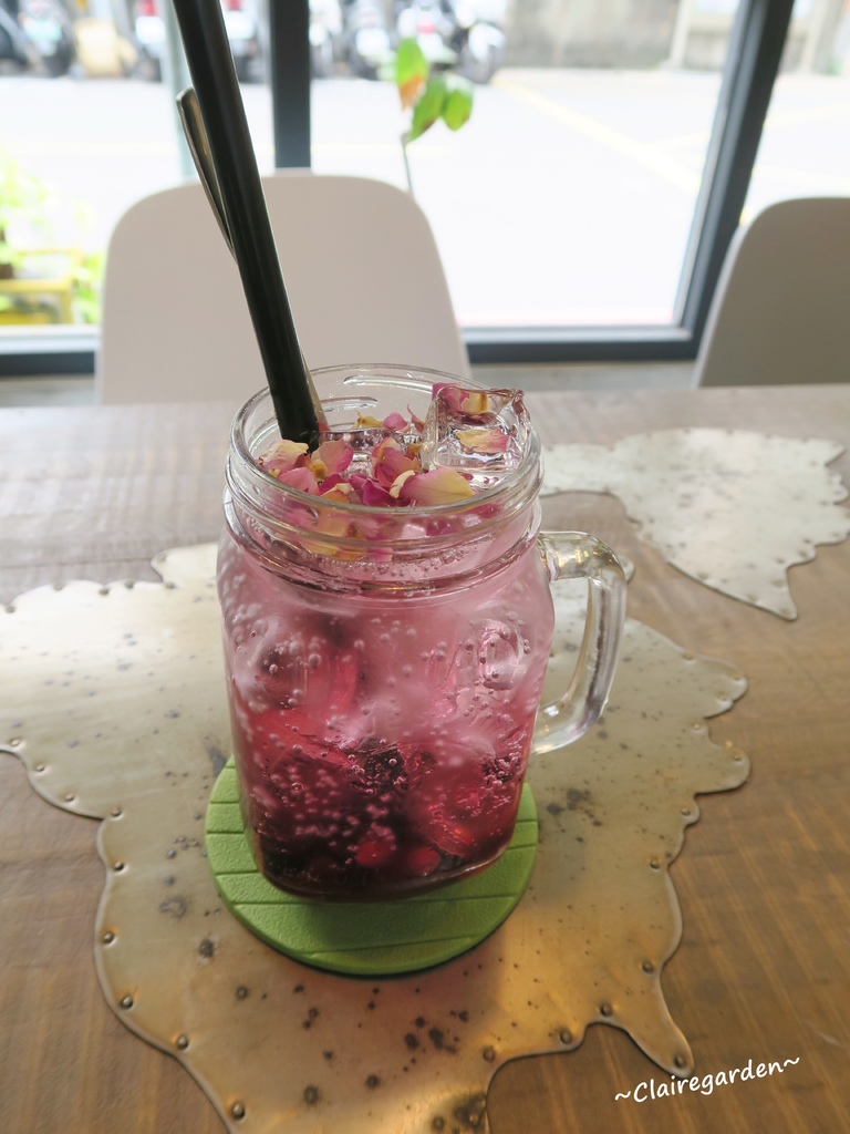 IMG_3122.JPG IMG_3122.JPG