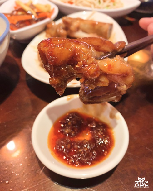 新竹美食|老饕必吃！古早味傳統美食推薦珈賀食堂，舒適空間有冷氣。