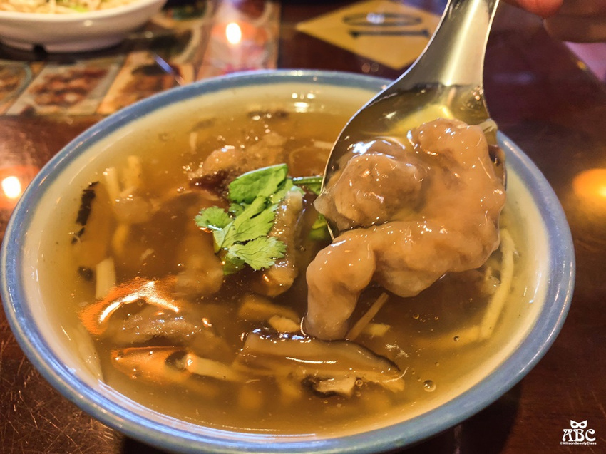 新竹美食|老饕必吃！古早味傳統美食推薦珈賀食堂，舒適空間有冷氣。