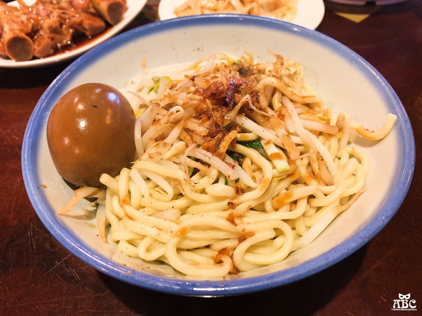 新竹美食|老饕必吃！古早味傳統美食推薦珈賀食堂，舒適空間有冷氣。