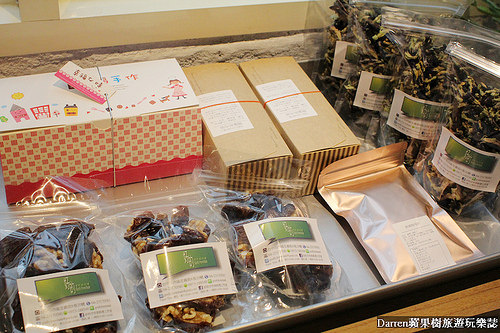 『台中西屯下午茶』厝咖 True Colors★在地內行人帶路來到隱藏巷弄內的個人手作甜點工作坊低調超水準/咖啡/甜點/伴手禮