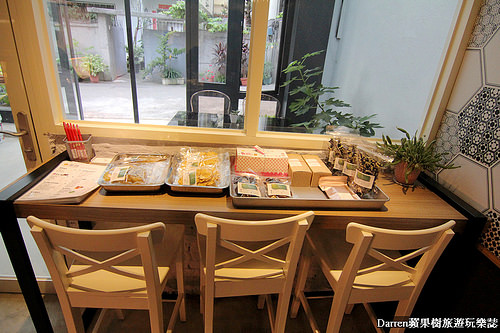 『台中西屯下午茶』厝咖 True Colors★在地內行人帶路來到隱藏巷弄內的個人手作甜點工作坊低調超水準/咖啡/甜點/伴手禮