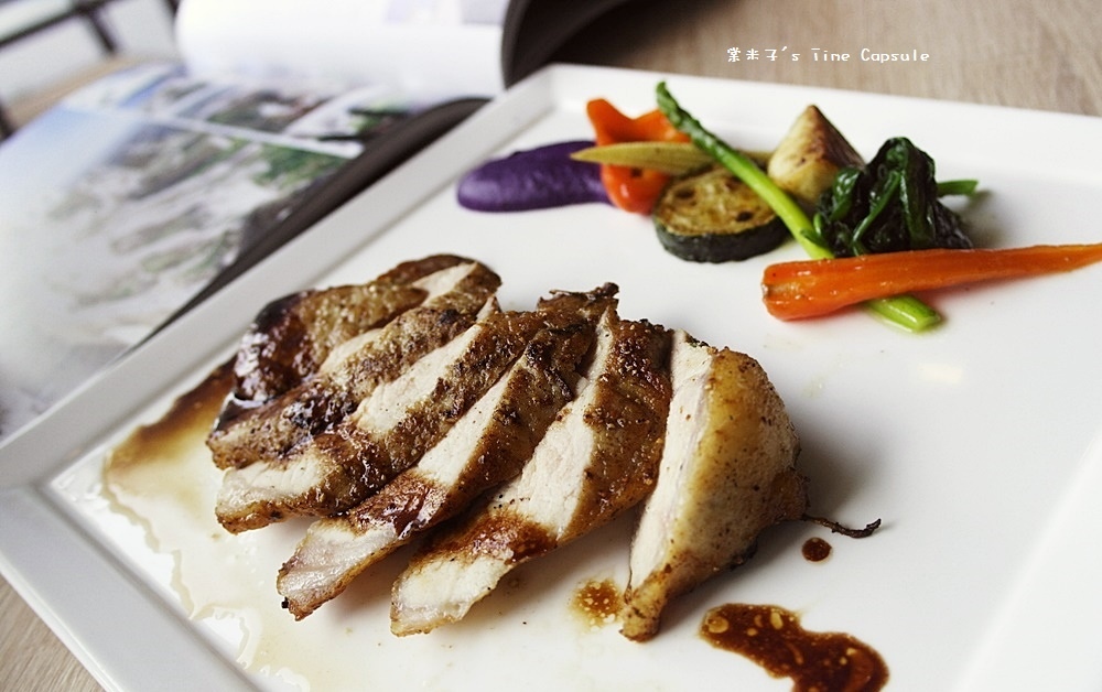 [台南新營]Le marée 拉蔴里- 氣氛棒、餐點佳，隱身小巷道裡一家令人驚艷的餐廳!