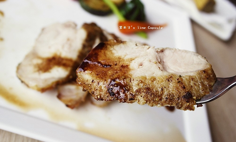 [台南新營]Le marée 拉蔴里- 氣氛棒、餐點佳，隱身小巷道裡一家令人驚艷的餐廳!