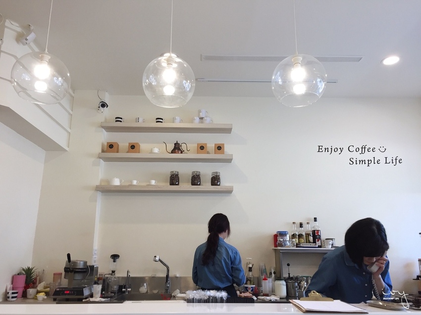 台南北區早午餐咖啡廳推薦，噠慷咖啡館cafe.com|