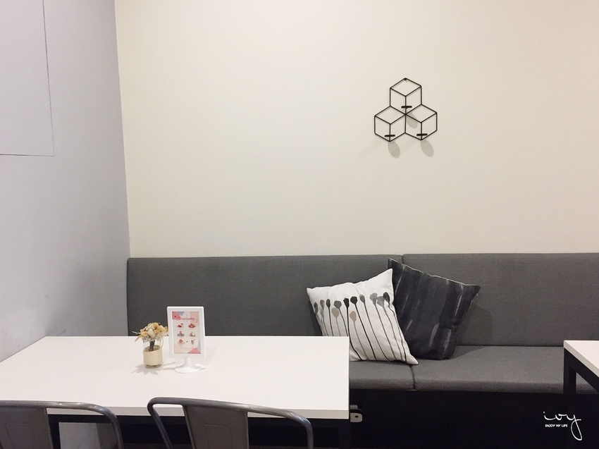 台南北區早午餐咖啡廳推薦，噠慷咖啡館cafe.com|