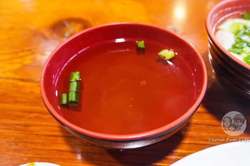 台南市中西區台南美食|老鄭牛肉麵館-飄香48多年老字號牛肉麵店，麵食炒飯都美味|菜單