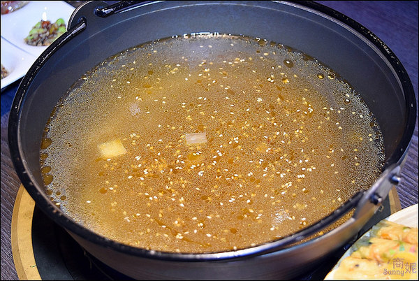 悅上引鍋物料理:台中鍋物推薦。悅上引海鮮和牛鍋物。精緻鍋物高檔食材老饕最愛@sunny吃喝遊樂