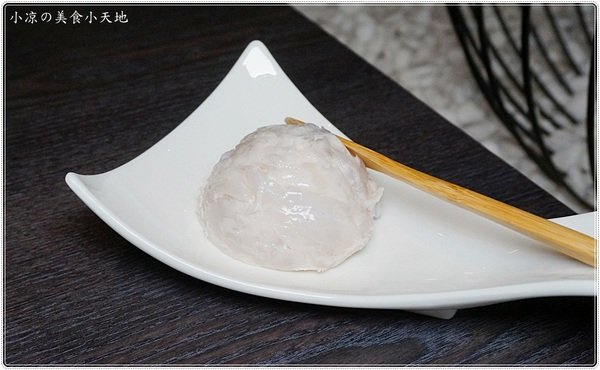 悅上引鍋物料理：台中西屯』悅上引鍋物料理║秋紅谷美食。嚴選精緻食材，平日全面餐點79折、啤酒買一送一透沁涼