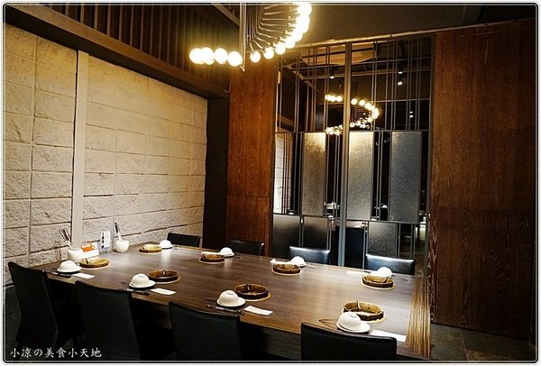 悅上引鍋物料理：台中西屯』悅上引鍋物料理║秋紅谷美食。嚴選精緻食材，平日全面餐點79折、啤酒買一送一透沁涼