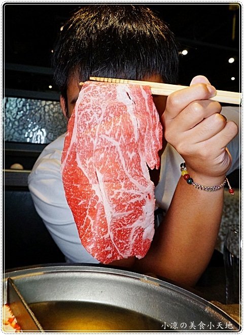 悅上引鍋物料理：台中西屯』悅上引鍋物料理║秋紅谷美食。嚴選精緻食材，平日全面餐點79折、啤酒買一送一透沁涼