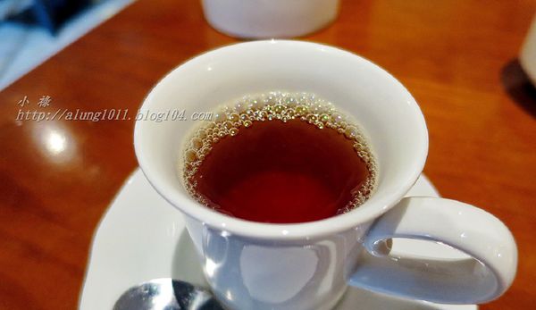 唇義義大利餐酒館：愛上義大利的食物就從這裡開始~   ..台南唇義義大利餐酒館