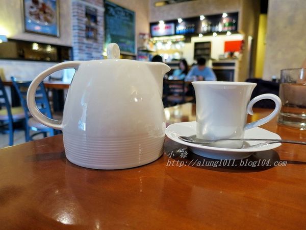 唇義義大利餐酒館：愛上義大利的食物就從這裡開始~   ..台南唇義義大利餐酒館