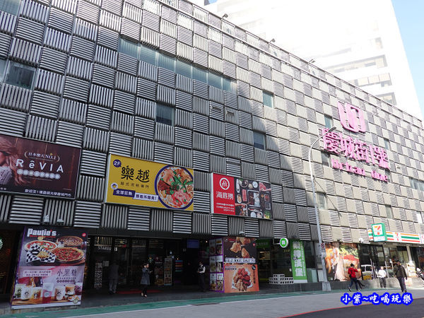 慶城街1號-饗樂美食廣場 (1).jpg