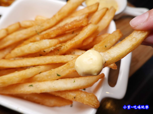 香酥脆薯佐乳酪起司醬-洋城義大利餐廳慶城店 (2).jpg