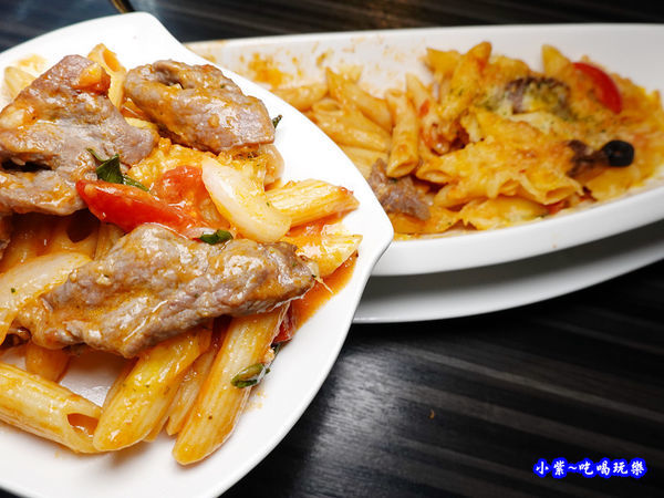 焗烤茄汁小牛筆管麵(加麵)-洋城義大利餐廳慶城店 (1).jpg