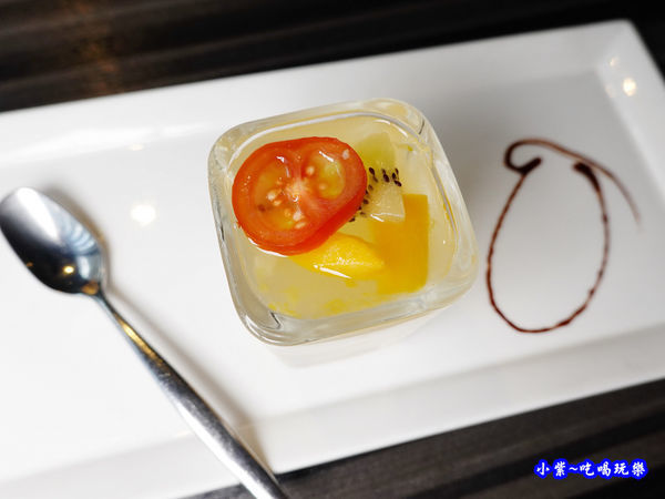 四季水果凍-洋城義大利餐廳慶城店 (1).jpg