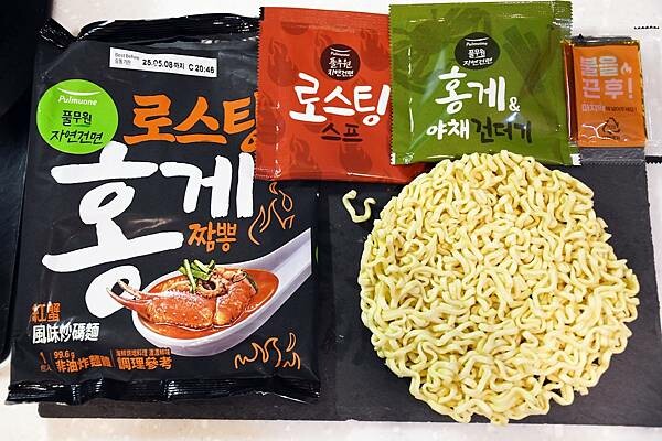 台北市中山區最像現煮的口感泡麵，採用專利技術、達到生麵口感～【Pulmuone圃美多】四款泡麵一次開箱～哪裡買的到？全聯