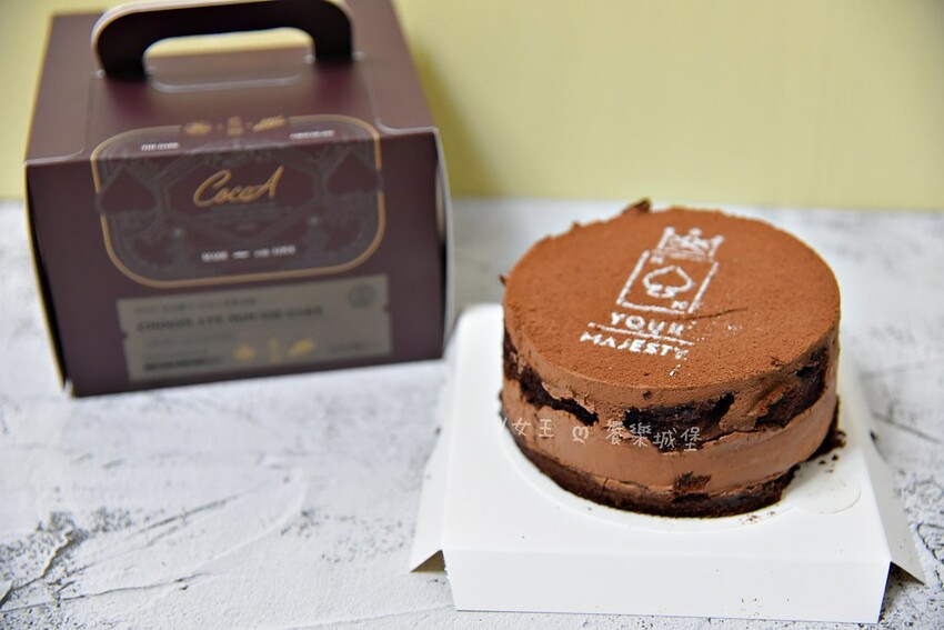 全聯美食 x 皇后陛下Your Majesty ll 蔡依林和友人創立的翻糖蛋糕品牌 皇后陛下Your Majesty 全聯開賣啦！