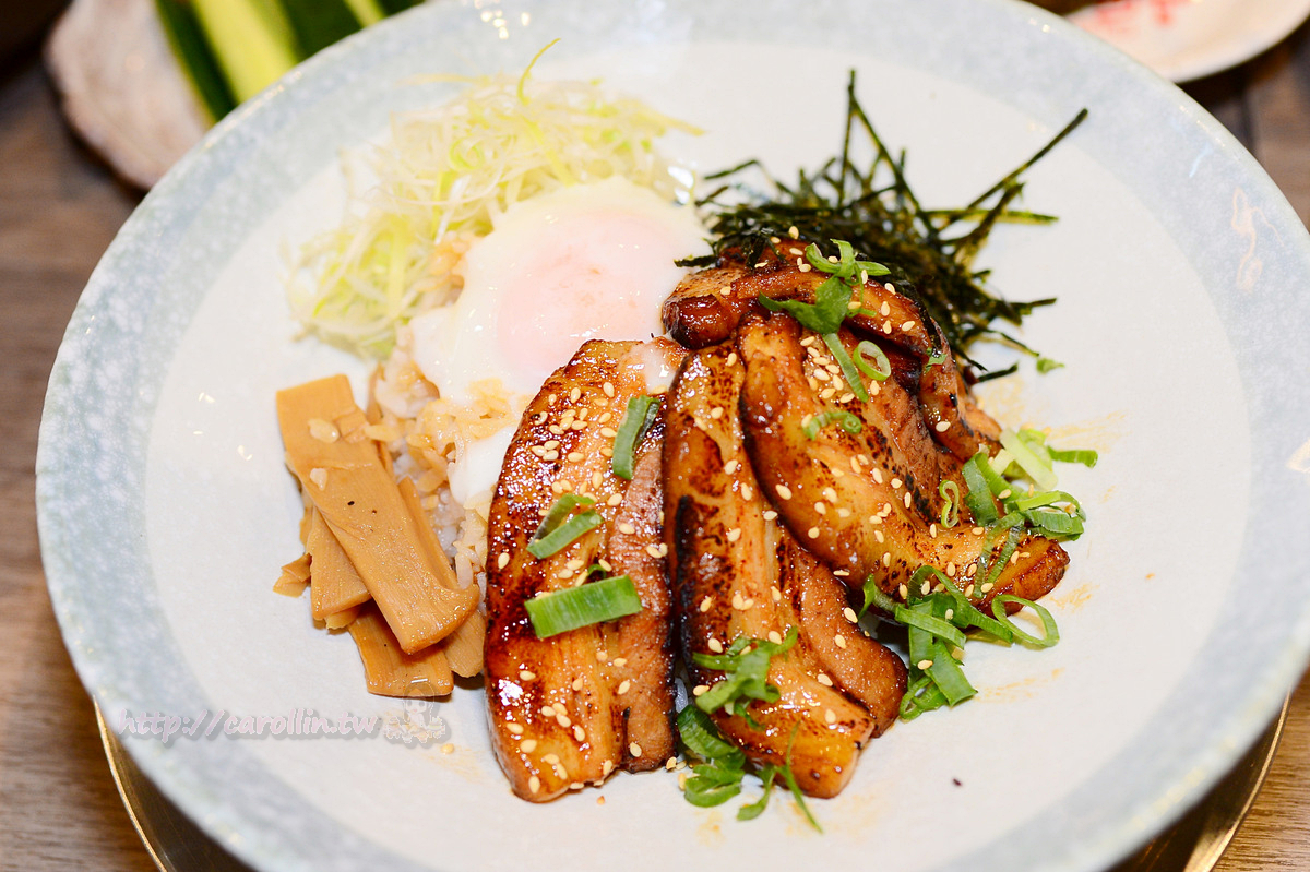 【美食】台北。信義區《玩笑亭 Nantsuttei》ATT 4 Fun 重新開幕 - 卡琳。摸魚兒趣