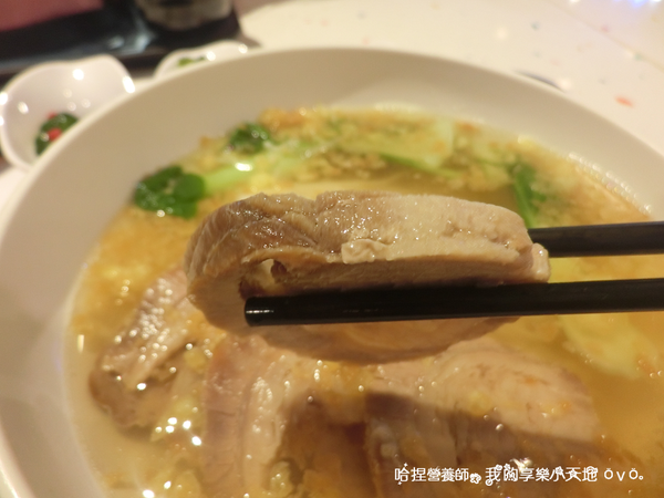 【高雄美食】《那街那巷》新時尚『質感麵食』。夢時代美食街特色麵店