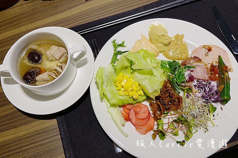 宜蘭悅川酒店(The Walden)【宜蘭住宿】～龜山島海景房‧親子套房專屬樓層‧最文青的圖書館飯店‧羅琳美食餐廳Buffet