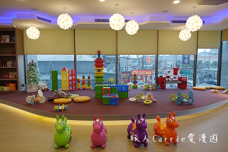 宜蘭悅川酒店(The Walden)【宜蘭住宿】～龜山島海景房‧親子套房專屬樓層‧最文青的圖書館飯店‧羅琳美食餐廳Buffet