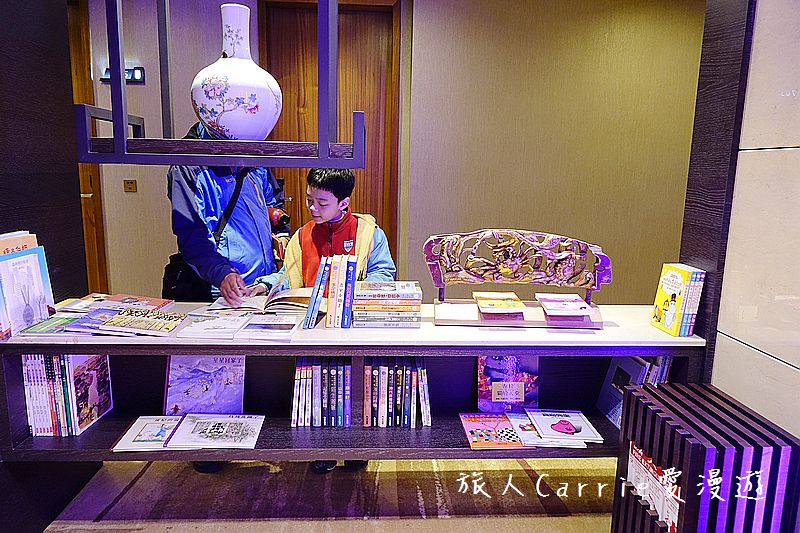 宜蘭悅川酒店(The Walden)【宜蘭住宿】～龜山島海景房‧親子套房專屬樓層‧最文青的圖書館飯店‧羅琳美食餐廳Buffet