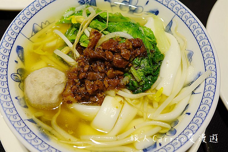 宜蘭悅川酒店(The Walden)【宜蘭住宿】～龜山島海景房‧親子套房專屬樓層‧最文青的圖書館飯店‧羅琳美食餐廳Buffet