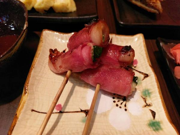 深夜食堂：深夜食堂-新竹車站美食 宵夜良伴 串燒、烤物樣樣都美味 快找機會來新竹居酒屋