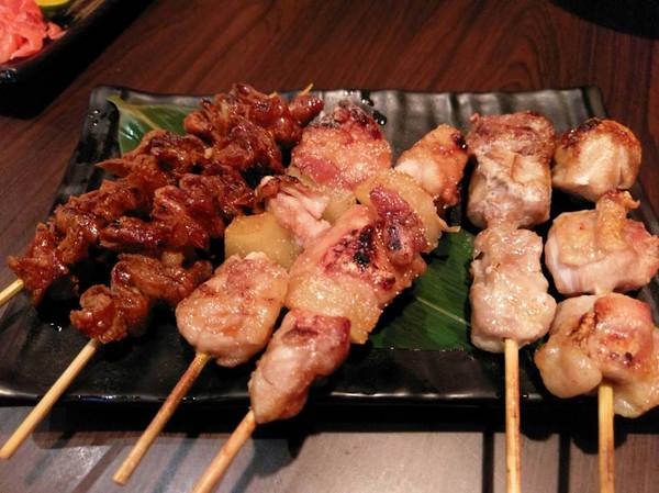 深夜食堂：深夜食堂-新竹車站美食 宵夜良伴 串燒、烤物樣樣都美味 快找機會來新竹居酒屋