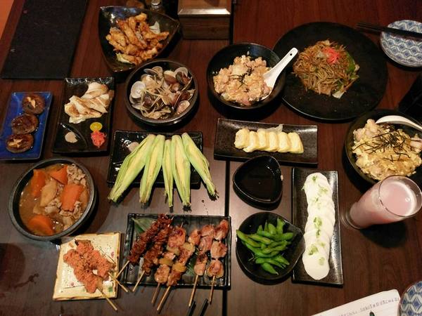 深夜食堂：深夜食堂-新竹車站美食 宵夜良伴 串燒、烤物樣樣都美味 快找機會來新竹居酒屋