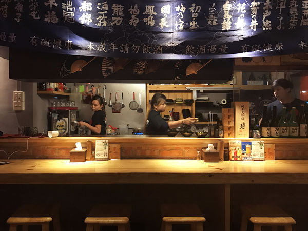 【深夜食堂】新竹東區 - 下班相揪去吃日式串燒燒酒!如家一般的宵夜居酒屋