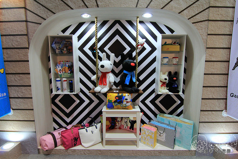 麗莎和卡斯柏1 021