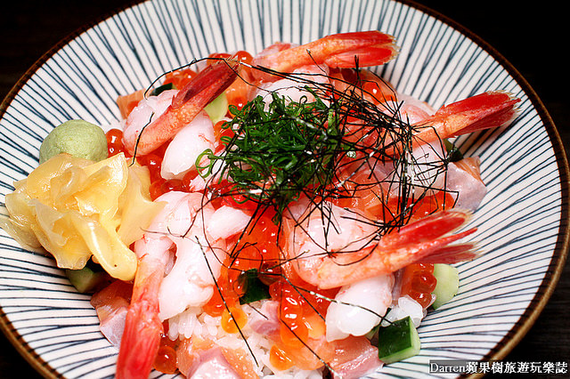 『桃園日本料理餐廳』山越壽司 村民食堂(含詳細菜單)★桃園藝文特區商圈美食餐廳/自然食材備長炭鹽燒鰹魚昆布湯頭優質日式鍋物