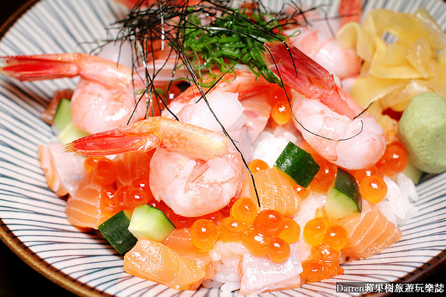 『桃園日本料理餐廳』山越壽司 村民食堂(含詳細菜單)★桃園藝文特區商圈美食餐廳/自然食材備長炭鹽燒鰹魚昆布湯頭優質日式鍋物