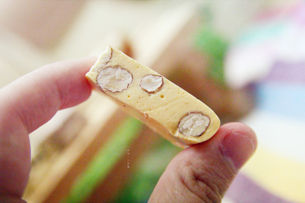 i3Fresh愛上新鮮：【宅配。伴手禮】i3Fresh愛上新鮮 皇家綜合軟式牛軋糖 皇家經典英式太妃糖 年節伴手禮推薦 辦公室零食