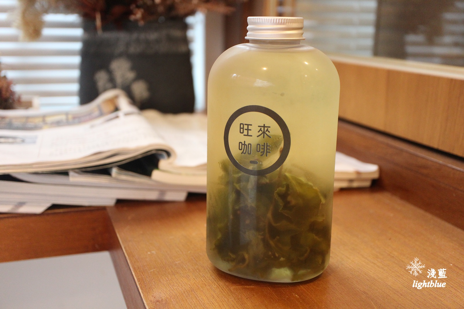 [ 小巨蛋站美食 ] 淺藍 × 旺來咖啡 wonlai coffee～咖啡店吃古早味雞蛋糕