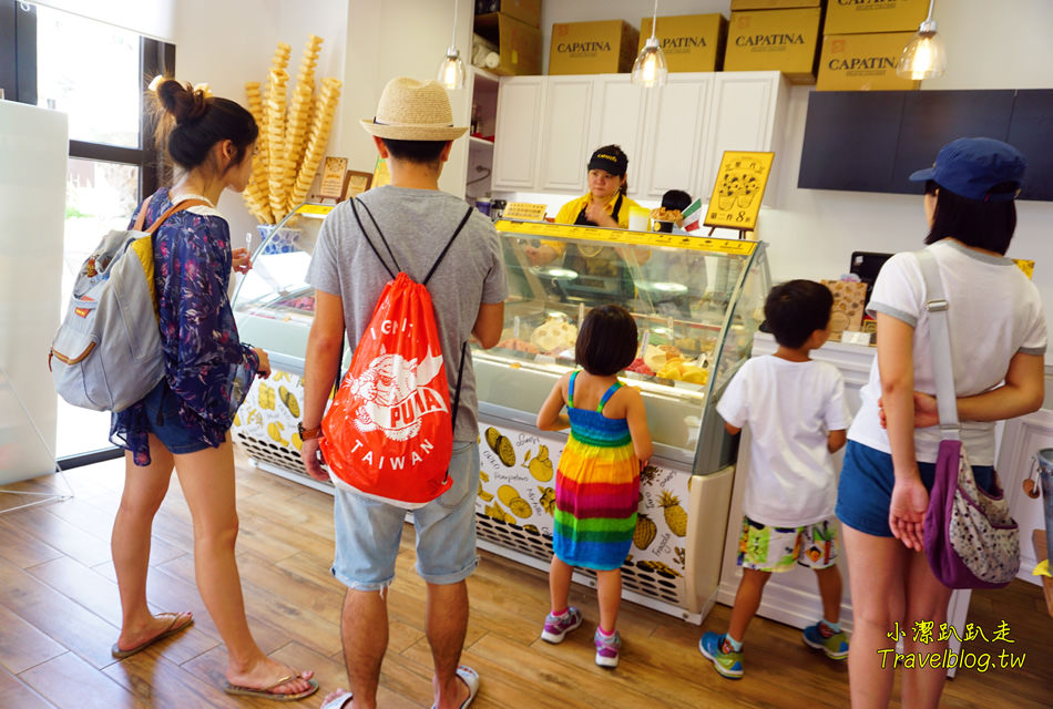 台中冰店推薦|台中麗寶Outlet Mall-少女夢幻系散步甜食!CAPATINA 義大利冰淇淋,無脂果霜冰淇淋好吃.低熱量.無反式脂肪又沒負擔~ - 小潔趴趴走(台灣旅遊)