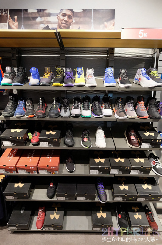 台中血拼,台中麗寶樂園活動,麗寶Outlet,麗寶優惠,麗寶必買,麗寶折扣,麗寶活動,麗寶美食,麗寶逛街,麗寶運動 @強生與小吠的Hyper人蔘~