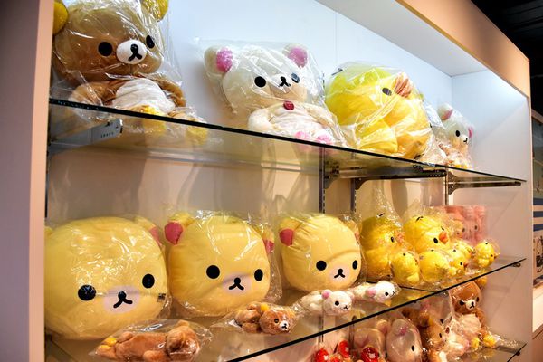 【台中。景點】后里 / 麗寶Outlet Mall，全台首創寵物樂園，全台最大摩天輪，試營運搶先逛 品牌美食 / 交通 / 營業時間