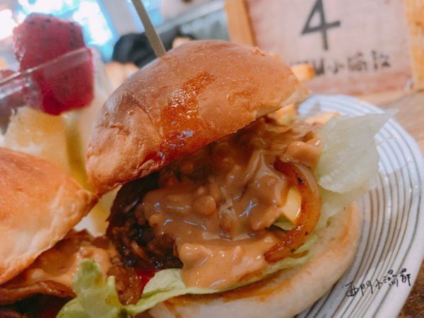 20181027_181028_0009.jpg 20181027_181028_0009.jpg