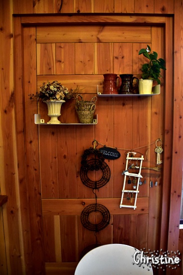 【南投。草屯】 小憩空間,早午餐/下午茶/輕食/鬆餅甜點,熱壓吐司,每日限定手作甜食,文創的雜貨小木屋