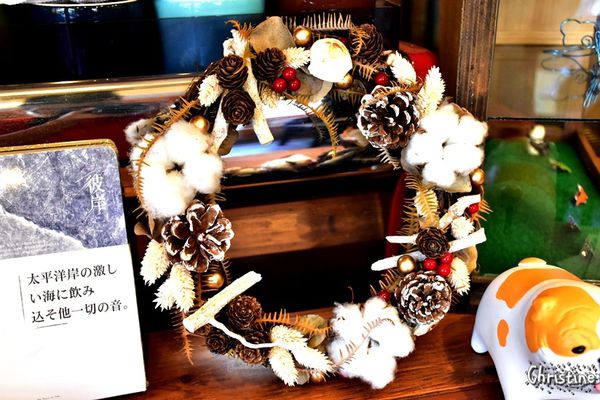 【南投。草屯】 小憩空間,早午餐/下午茶/輕食/鬆餅甜點,熱壓吐司,每日限定手作甜食,文創的雜貨小木屋