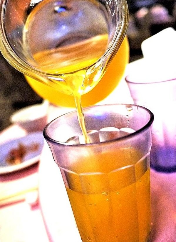 廣香龍華樓餐廳：【新北 | 蒸籠火鍋】廣香龍華樓餐廳．五層一次滿足．品嚐鮮美的食材原味 / 香醇濃郁的精華湯底．板橋港式飲茶