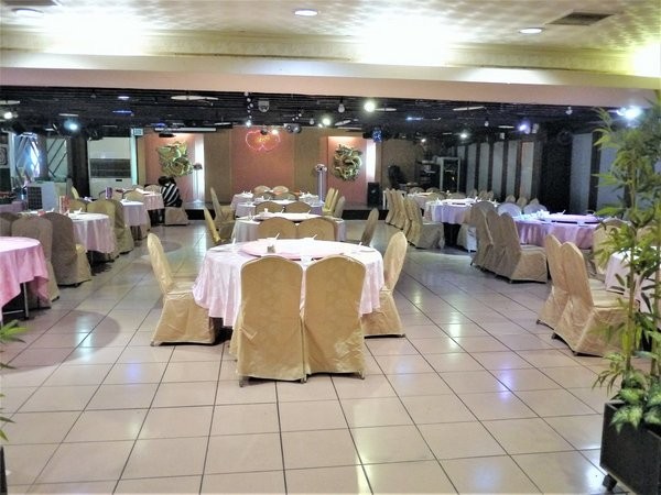 廣香龍華樓餐廳：【新北 | 蒸籠火鍋】廣香龍華樓餐廳．五層一次滿足．品嚐鮮美的食材原味 / 香醇濃郁的精華湯底．板橋港式飲茶